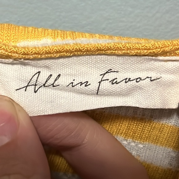 Long Sleeve lettuce trim Flowy top - Picture 3 of 4